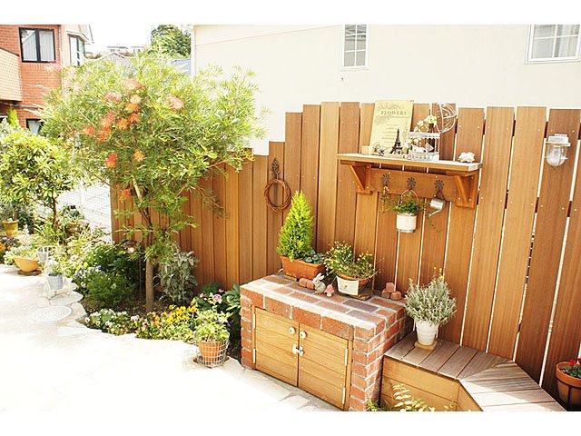 Pretty Flowering Garden for Mom's Gardening